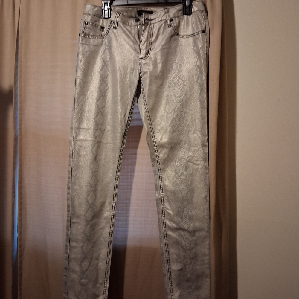 SUKO Jeans in Black and Gray